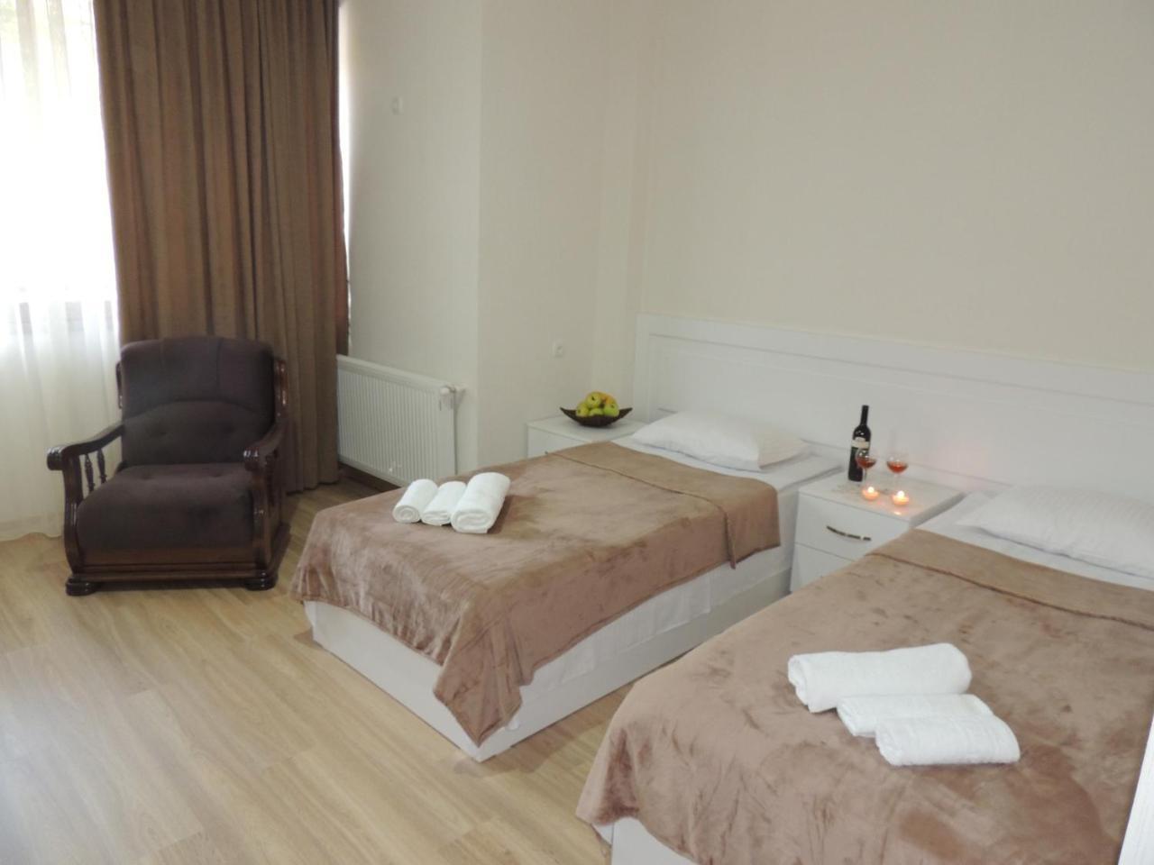 Old Town Bed & Breakfast Gori Luaran gambar