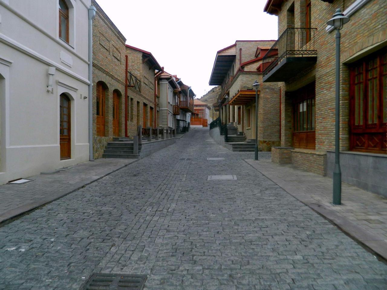 Old Town Bed & Breakfast Gori Luaran gambar