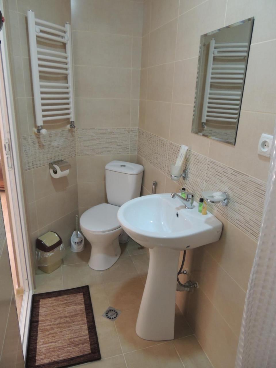 Old Town Bed & Breakfast Gori Luaran gambar