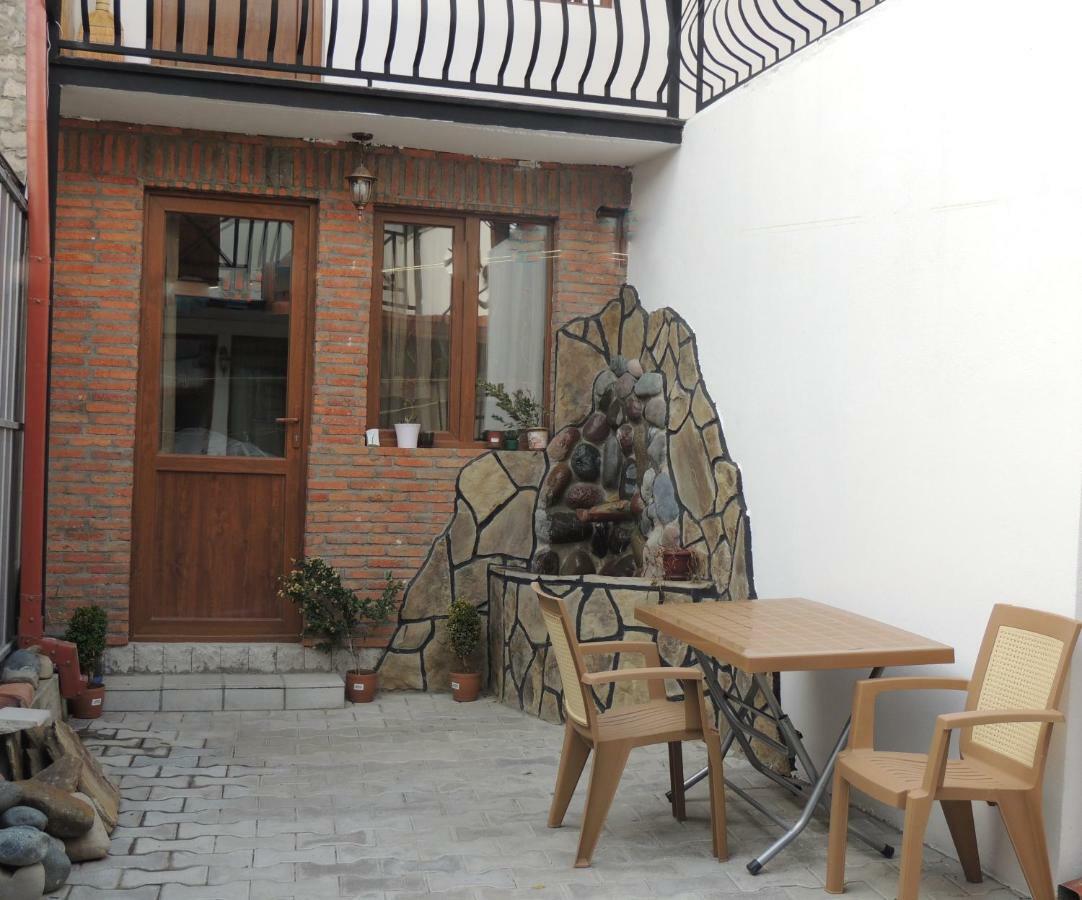 Old Town Bed & Breakfast Gori Luaran gambar